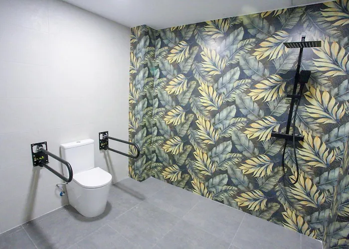 Zur Boutique Фуэнхирола