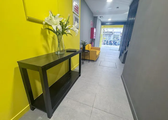 Zur Boutique * Fuengirola